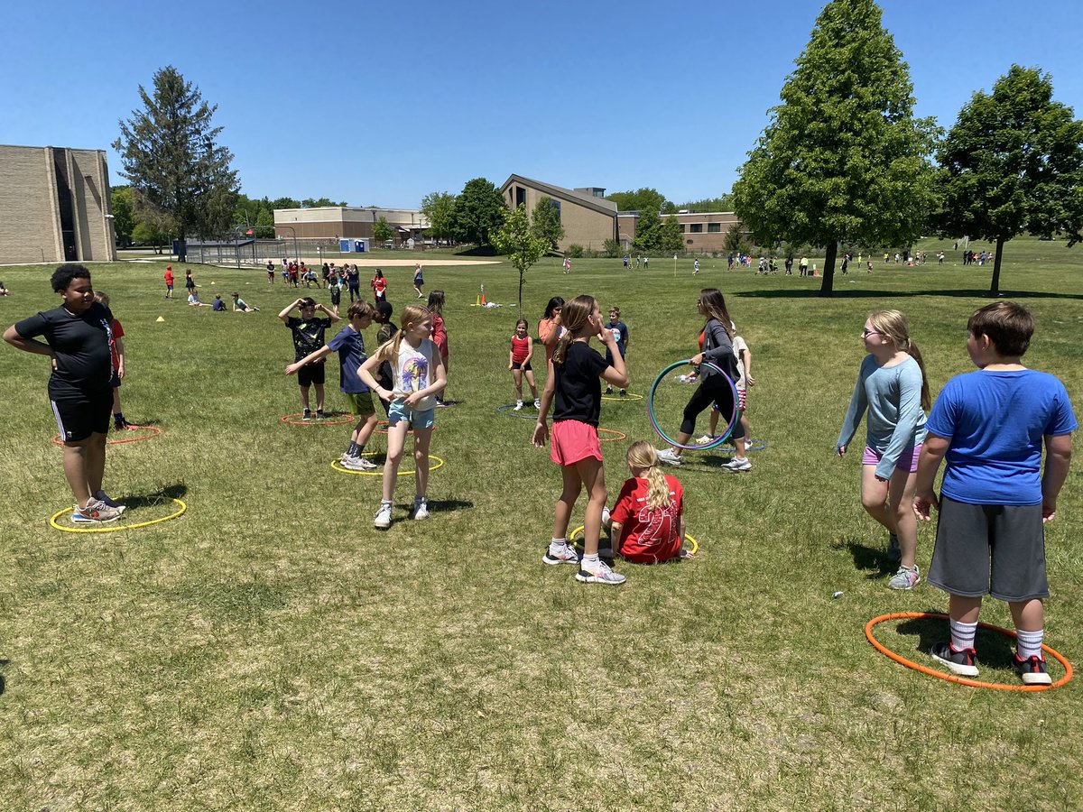 Awesome field day!! Thanks to <a href="/LINES_PE/">Lines PE</a> and all the lines parent volunteers! <a href="/Lines220/">Arnett C. Lines Elementary</a>
