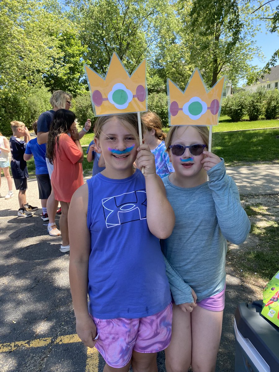 More field day fun! <a href="/Lines220/">Arnett C. Lines Elementary</a>