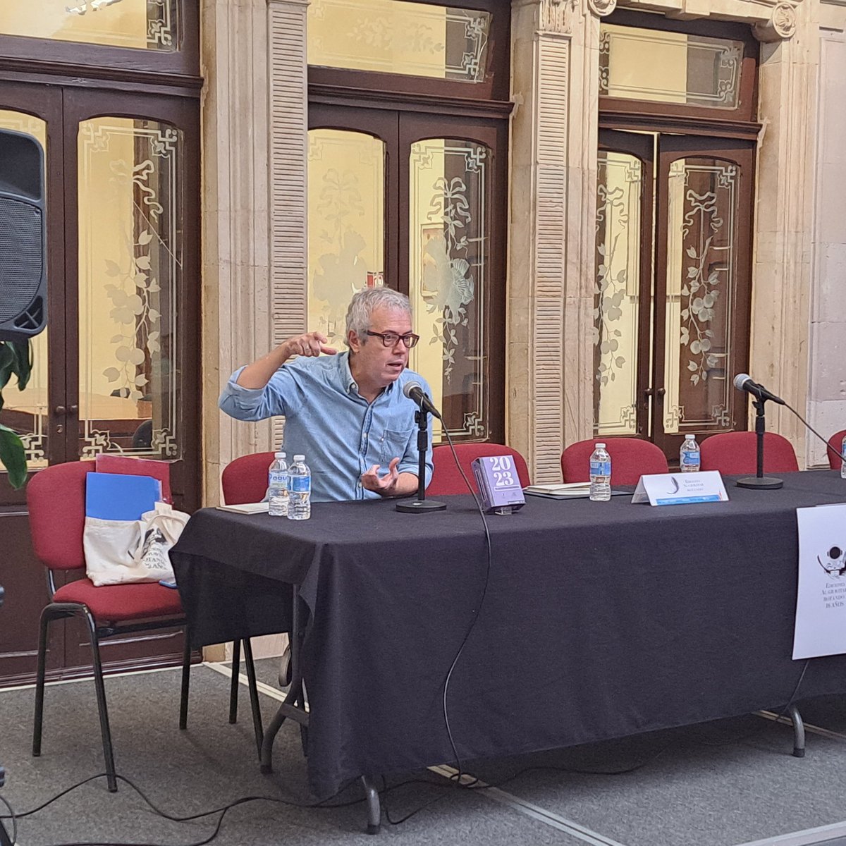 🔅Contentos de tener a ediciones "El gravitar rotando" en <a href="/cielafraguasags/">CIELA Fraguas</a>, ¡bienvenidos!
#Poesía #literatura #lecturas #2023