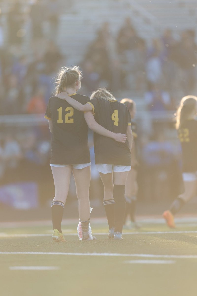 VincentDJohnson's tweet photo. As the playoffs roll on, there's always going to be more heartache than celebration.  Here's to all the student athletes who played their hearts out. Wish I could capture all of these moments. @Andrew_Soccer https://t.co/7kE4QgdgIU