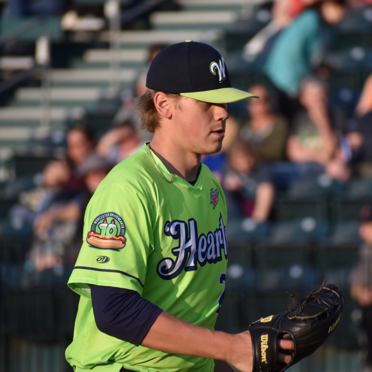 Lights on, nobody home.⚡️

Clay Robbins' final line:
6.0 IP
2 H
8 K
