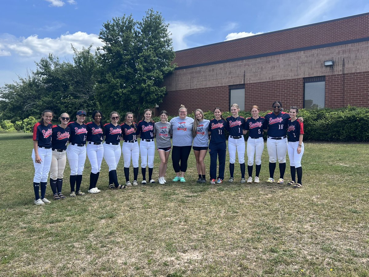 BIGGEST SHOUT OUT TO MY GIRLS AND COACHES.  So proud big win for Spotsy Knights took down 2nd place team in region 4b  Dinwiddie.  Great game by both teams.  Score 4-2 in 8 innings.  ❤️ my team❤️❤️❤️