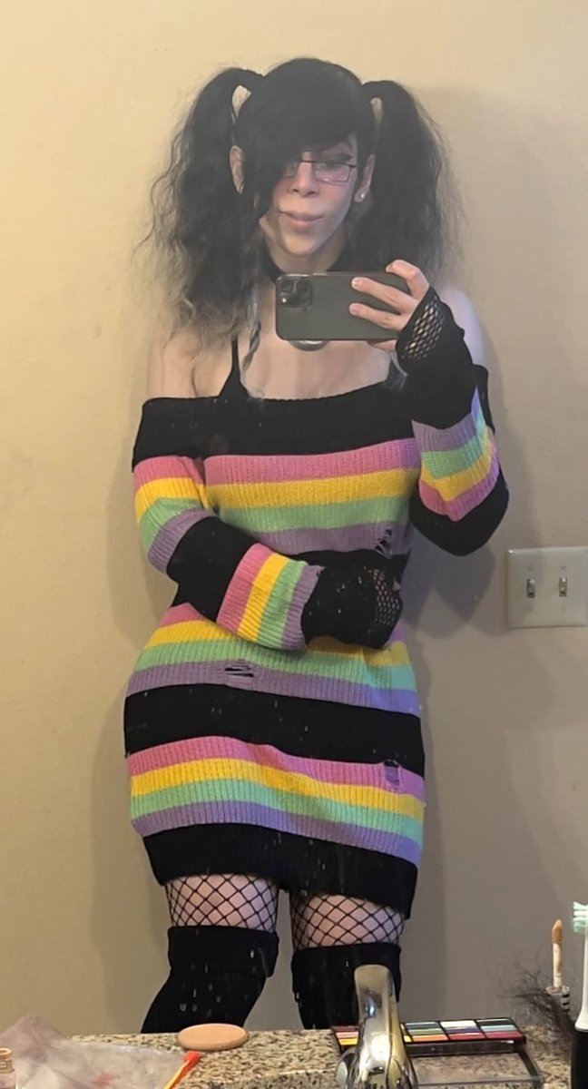 🔞Rayray Sugarbutt🔞 on Twitter "Goin out tonight lookin like a GD whoore ngl"