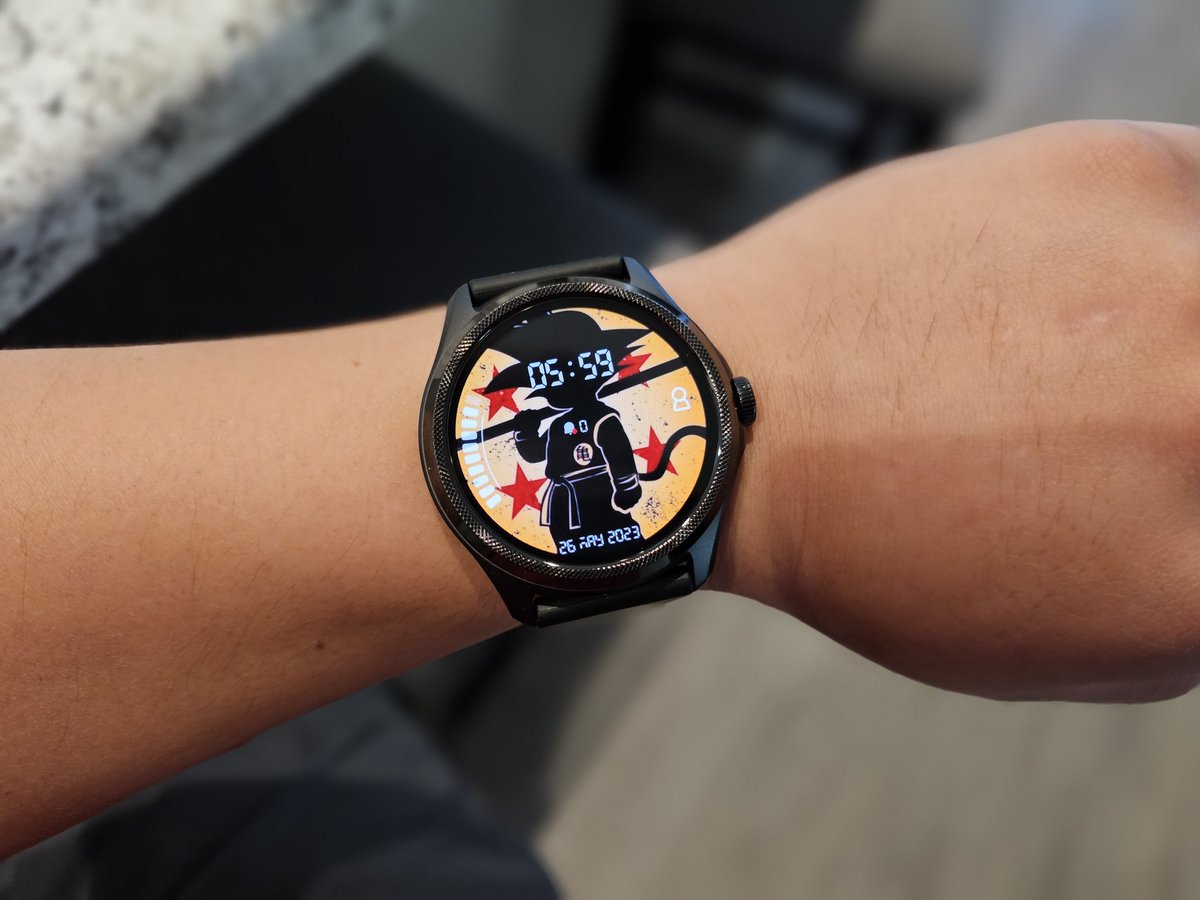 Josh_Quinonez's tweet image. Found this cool DragonBall Watchface for my @Snapdragon powered @Mobvoi_Official #TicWatchPro5 #DragonBall