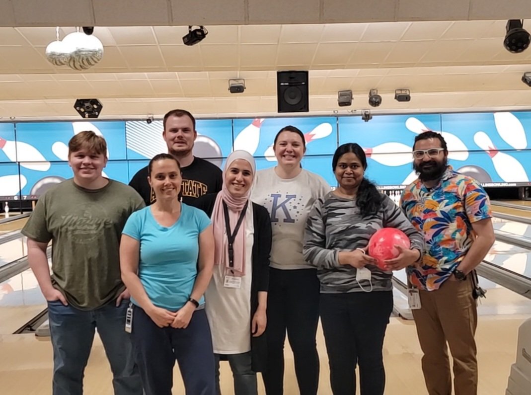 So glad that @CarolineN_Smith stopped by on her last weekend in KY for a Friday Fun with the lab! 🥰 I'll miss her around here so much, <a href="/TheVFoundation/">The V Foundation for Cancer Research</a> truly hit the jackpot by bringing her on board.