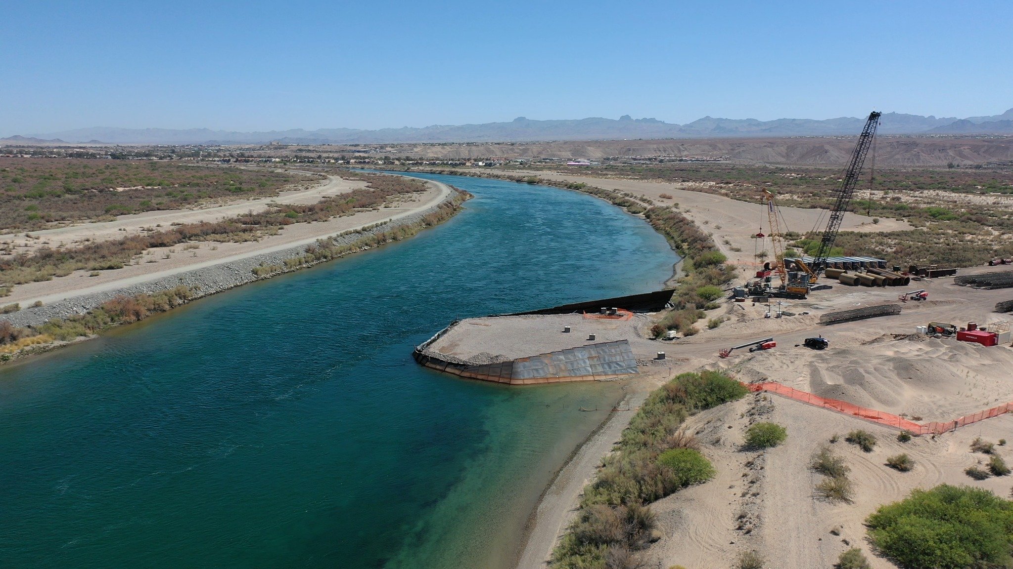 Laughlin Buzz on Twitter "1 year difference 📷by Fisher Industries New