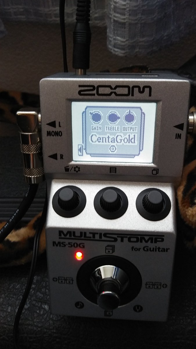 Jake_1999's tweet photo. 自宅にて。#MS50G のケンタモデリングと #Lead12 が相性めっちゃ良いです♪
#Marshall
#ZOOM https://t.co/yYUkULWloq