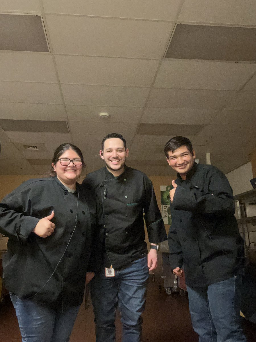 Holmes HS Culinary Arts tweet media