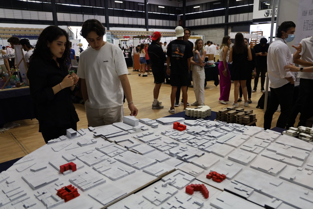 UPGdl's tweet photo. Muchas gracias a todos los que nos acompañaron en esta edición, y mucha felicidades a todos nuestros alumnos, ¡nunca dejan de sorprendernos!
#TransformamosElMundo https://t.co/PBpLgIT3y7
