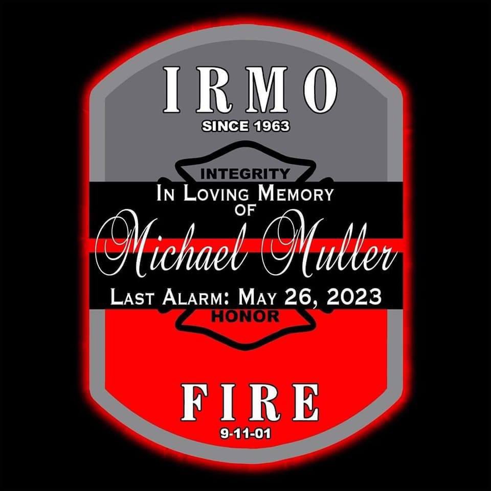 scfirefighters's tweet photo. SCSFA President Josh Holzheimer, Executive Committee + staff offer our condolences to the family of James Muller &amp; the  @IrmoFire after Muller died from injuries sustained during an apartment fire this afternoon.

We ask that you keep Muller's family + Irmo Fire in your thoughts. https://t.co/ln3WS4cA5F