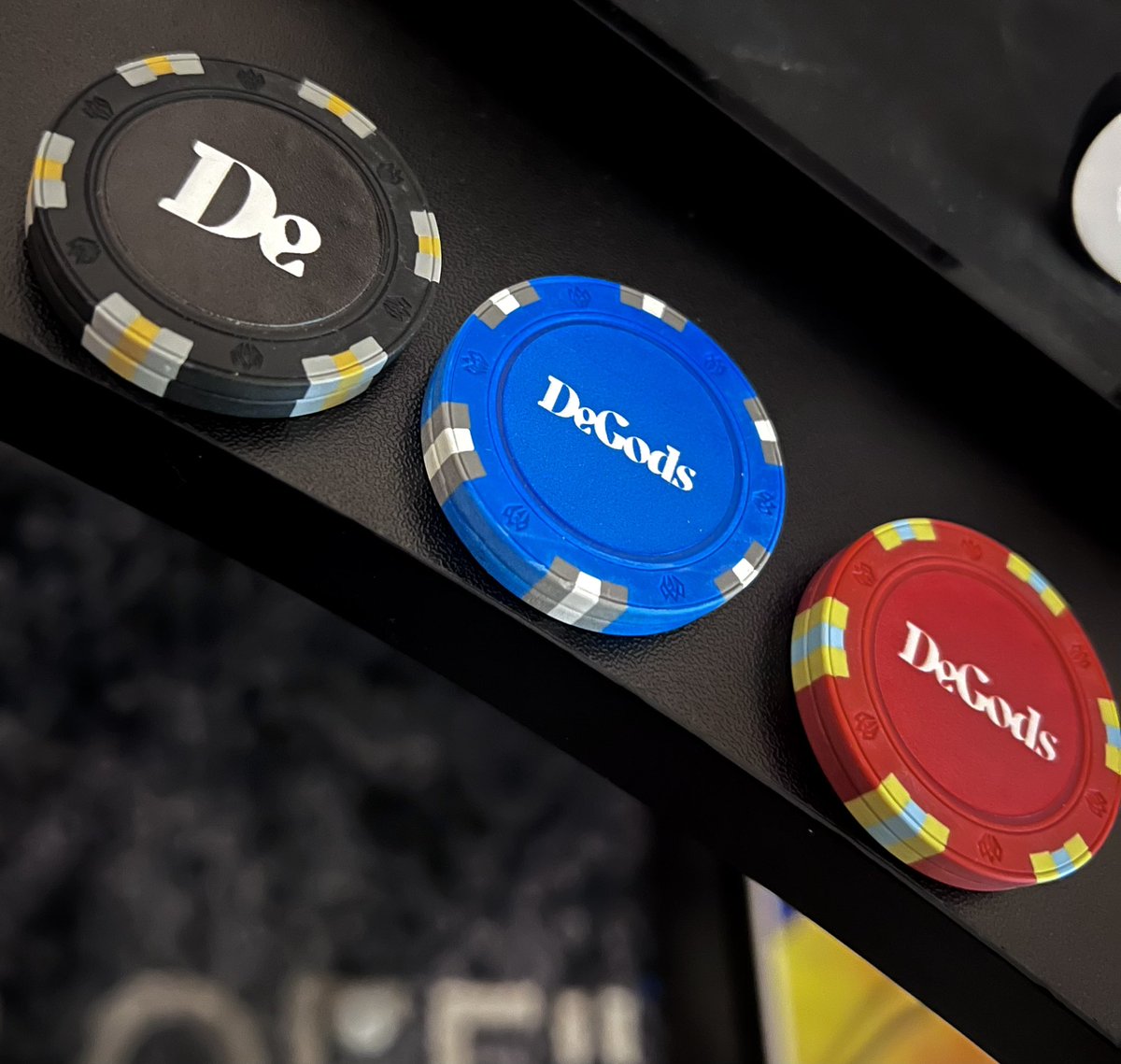 sunnymaanz's tweet photo. Poker night? ♠️ https://t.co/uxdkXEz91i