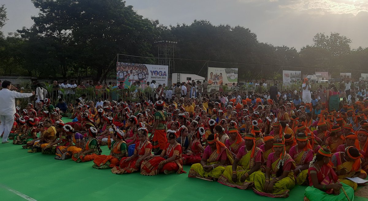 Glimpses of 25 days Count Down for #IDY2023 

Curtain raiser of Yoga Mahostav 2023 an event commemorate International Day of Yoga at Parade Ground, Secunderabad held by Govt of India 

#25DaystoIDY