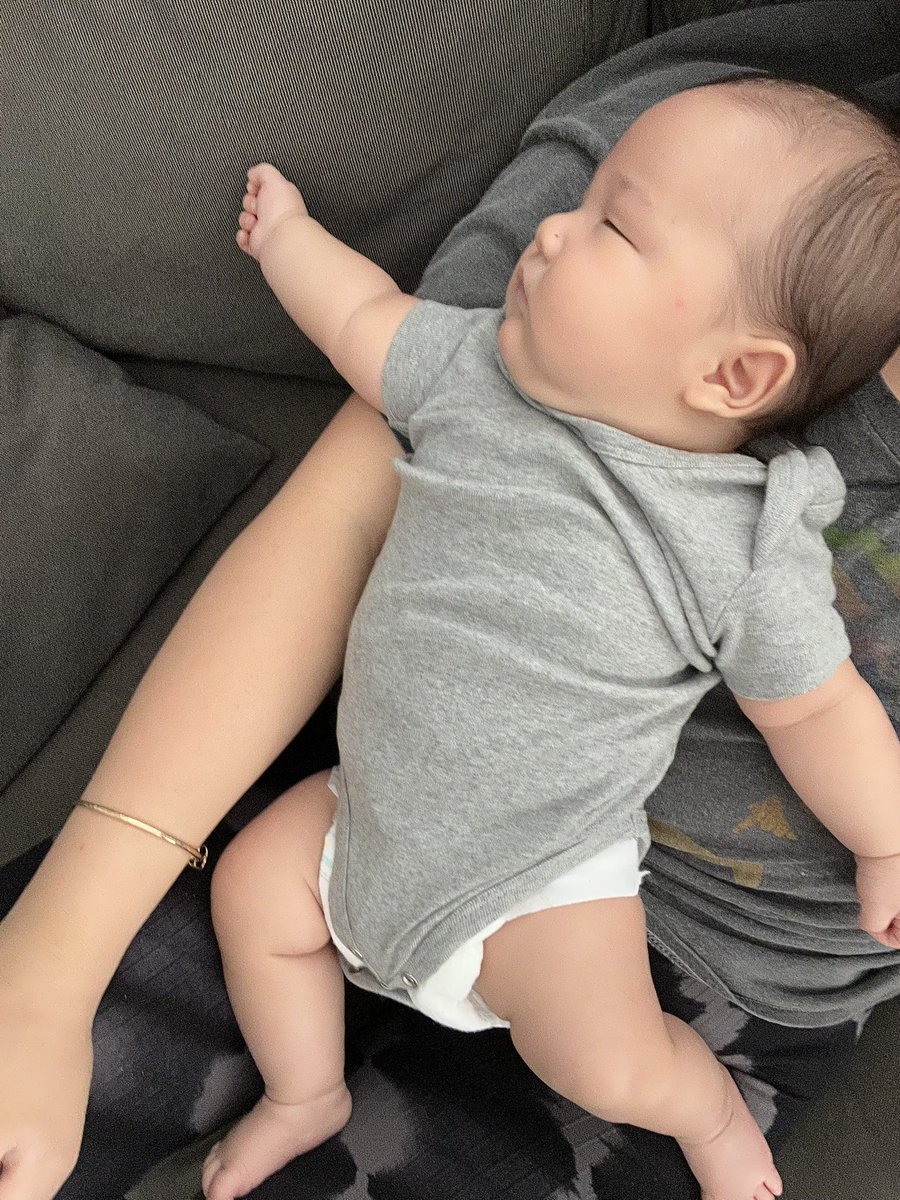 _kellsie's tweet photo. My baby is gonna be 2 months next week 🥺 https://t.co/AQyr36Sbma