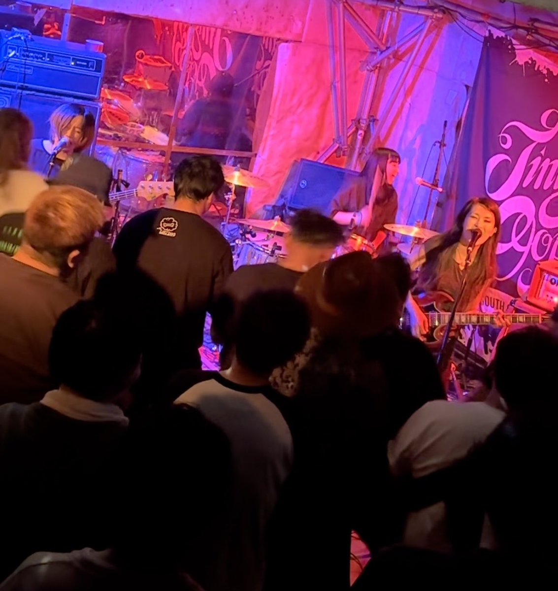 yusuke8961's tweet image. 昨夜！ひっさしぶりのJinnyOops！
そしてオバリミ！
昨日はよー歌った✌️
 #JinnyOops
 #OVERLIMIT