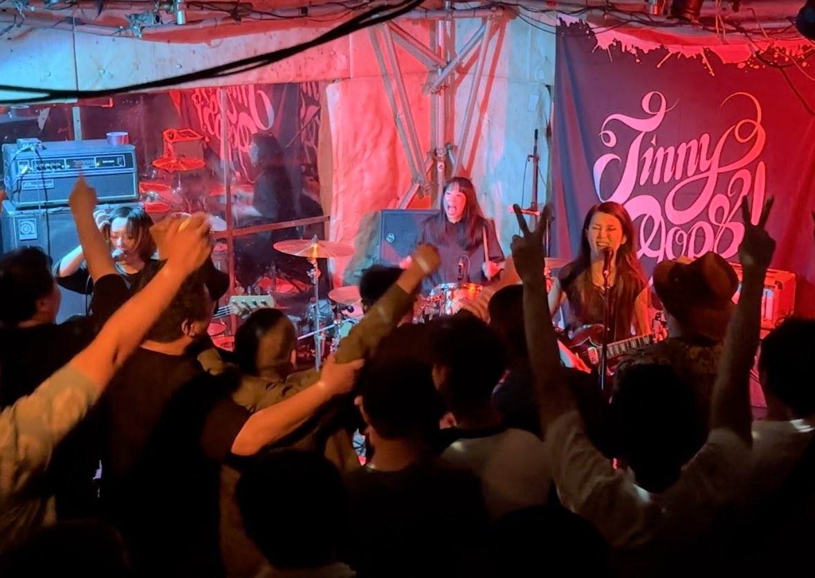 yusuke8961's tweet image. 昨夜！ひっさしぶりのJinnyOops！
そしてオバリミ！
昨日はよー歌った✌️
 #JinnyOops
 #OVERLIMIT