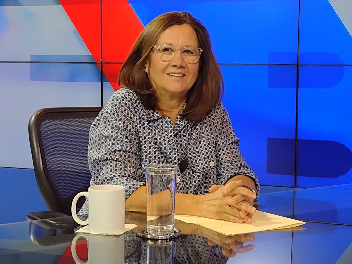 "Yo cada vez me doy cuenta que la comunicación es el arma secreta de esta sociedad, porque la comunicación verdaderamente mueve corazones, personas, multitudes; te cuentan, lo ves, te aseguran (Cosas Buenas)". Ana María Eserski de Gadala María, presidenta <a href="/FundacionTCS/">FundacionTCS</a>.