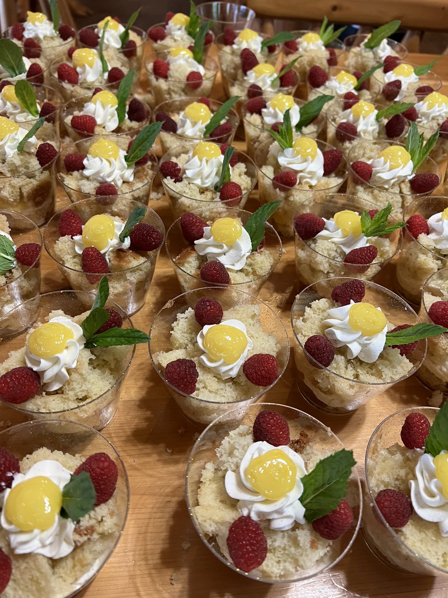 Catered our friends rehearsal dinner tonight. Arugula and citrus salad with smoked trout pâté crostini and balsamic redux. Gnocchi cudighi bolognese with basil emulsion and microgreens. Vanilla cake trifle with mascarpone cream and lemon curd.