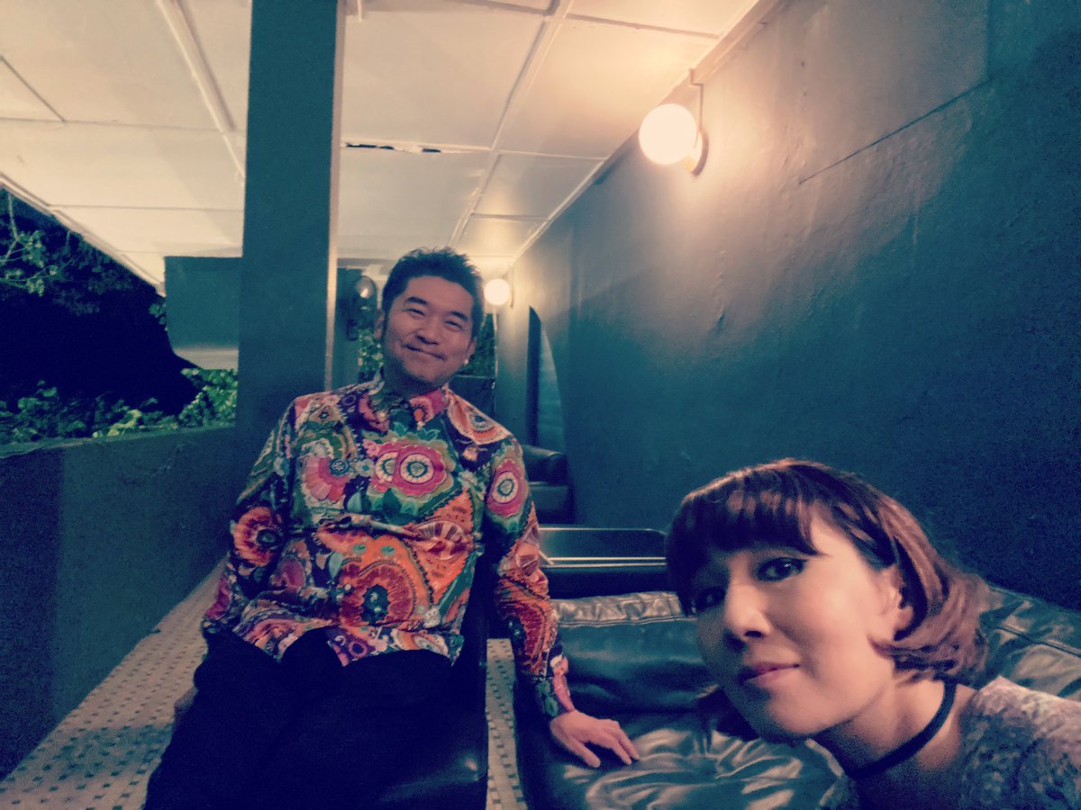 amomusicos's tweet photo. 今夜のシンガポールのステージ、1セットだけインスタライブしてみる！
上手くいくか分からないけど！

AMOのアカウントでやってみまーす！

Instagramで開催されるこんなイベントを見つけました。チェックしてみて。https://t.co/6ZQ8IwBWBB https://t.co/8qoOlv6WSc