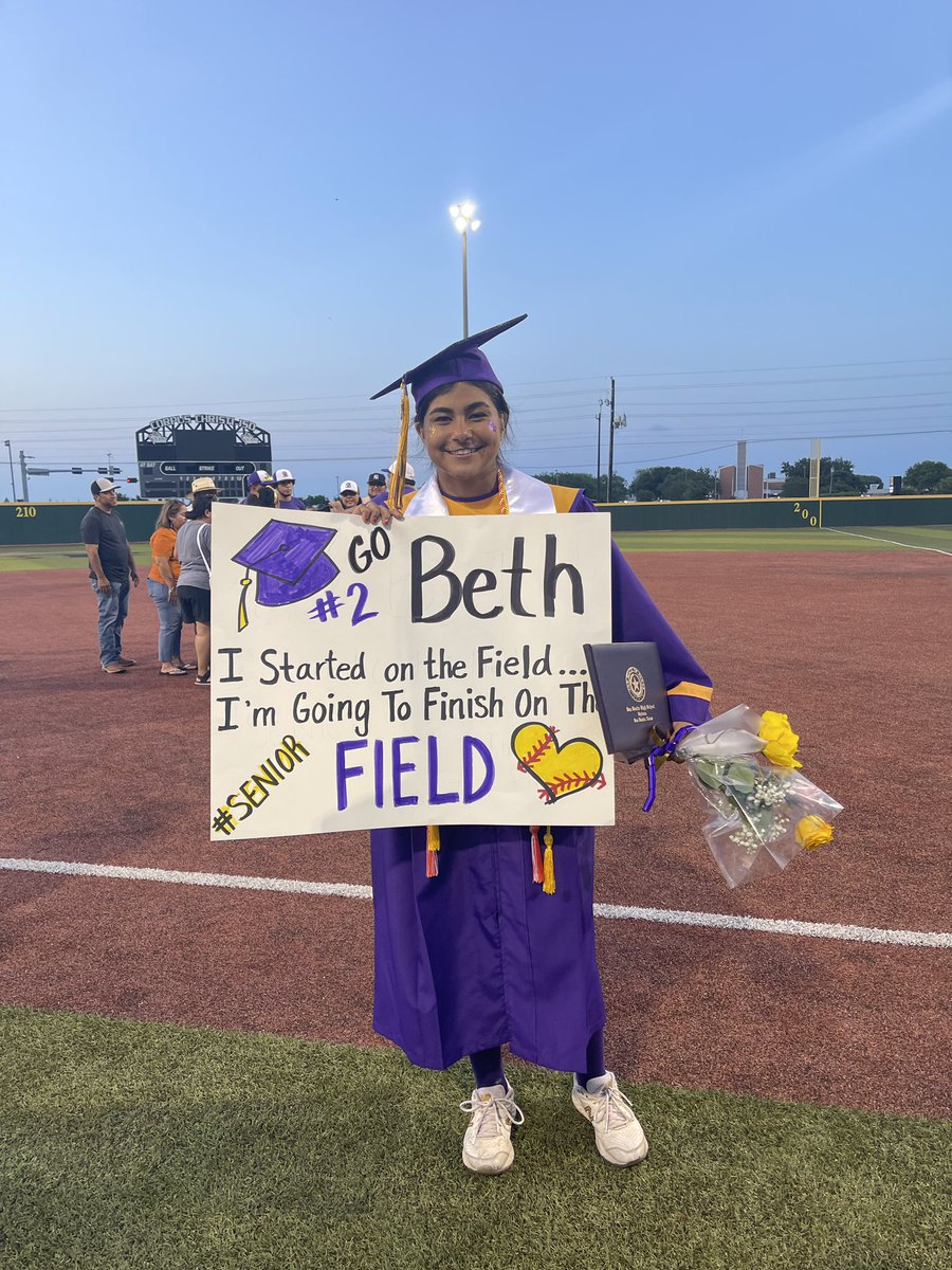 Bethany Aguilar tweet media