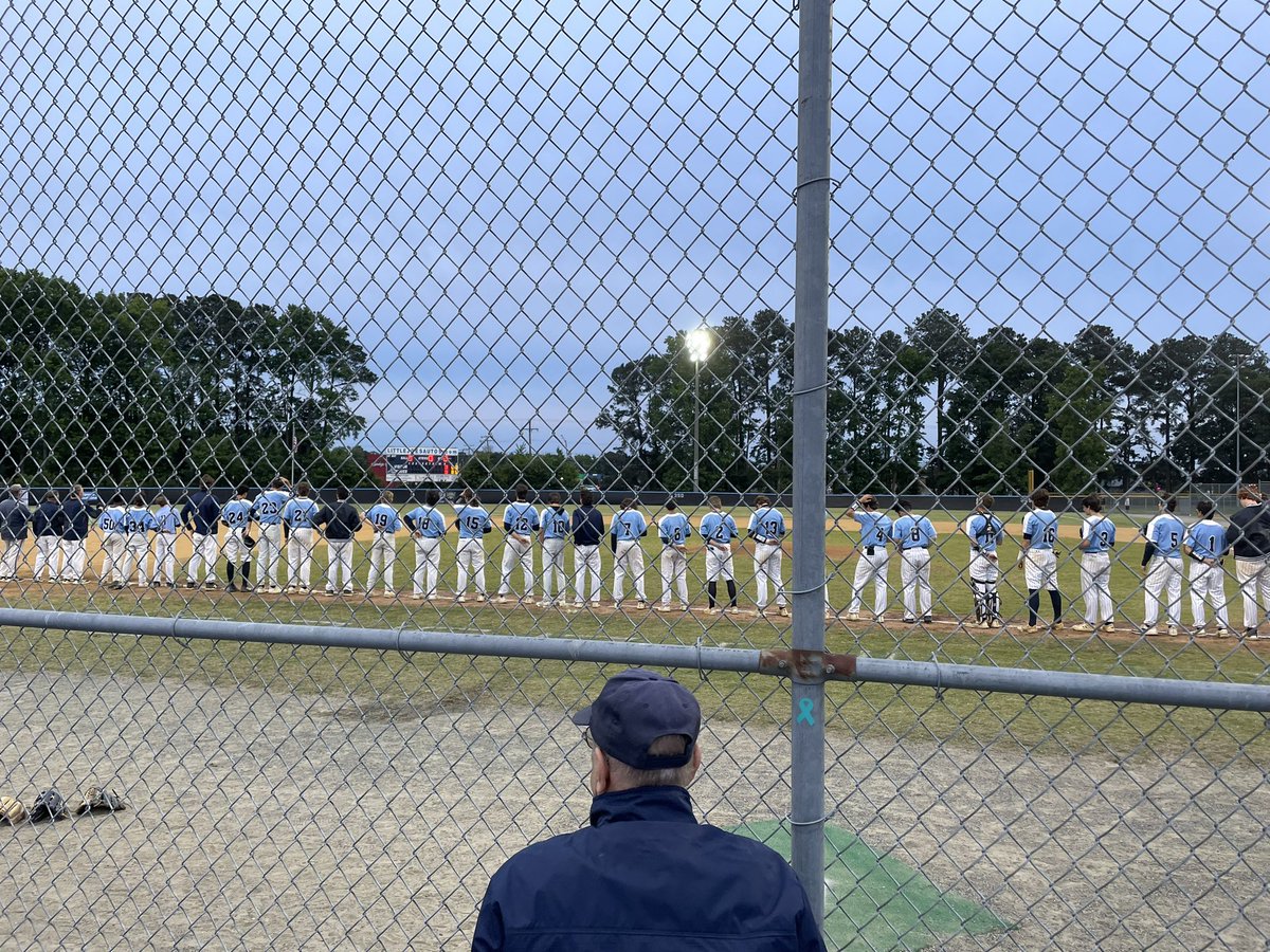 Way to go Patriots! Boys baseball moves on to Regional Championship! #WeRFC @MianiD @Phillips_LSA