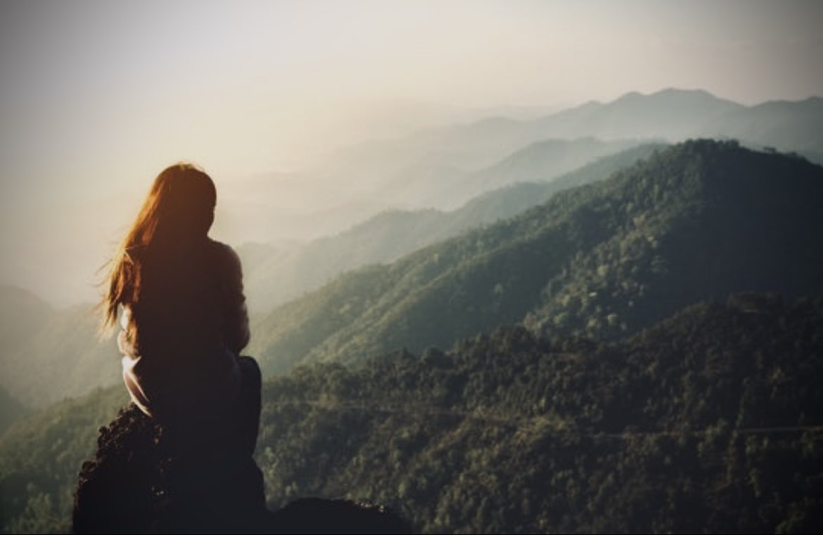 “Live for the #moments you can’t put into words.” ~ Clo Mailen

Have a great weekend, Everyone! Make it a memorable one. 🙌🏼

#keepitwild #lifeexperience #getoutside