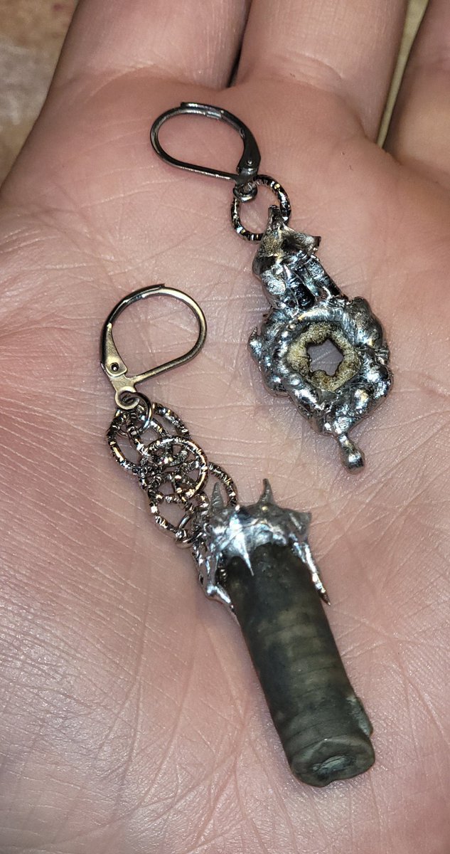 making some drop dead gorgeous crinoid earrings (300 million year old marine animal fossils ;,)