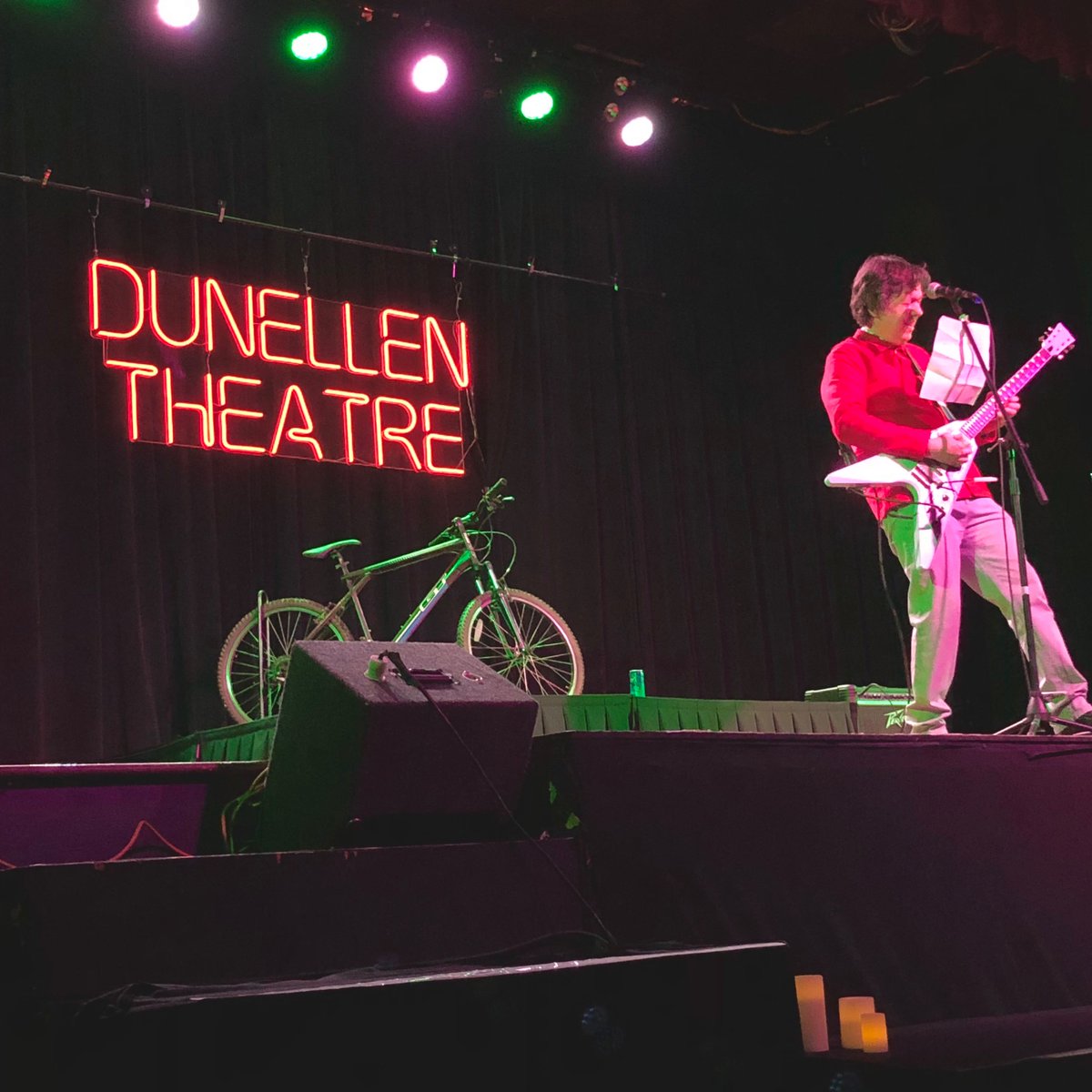 Just saw @mrdavehill melt faces at the Dunellen Theatre. So much porking going on.