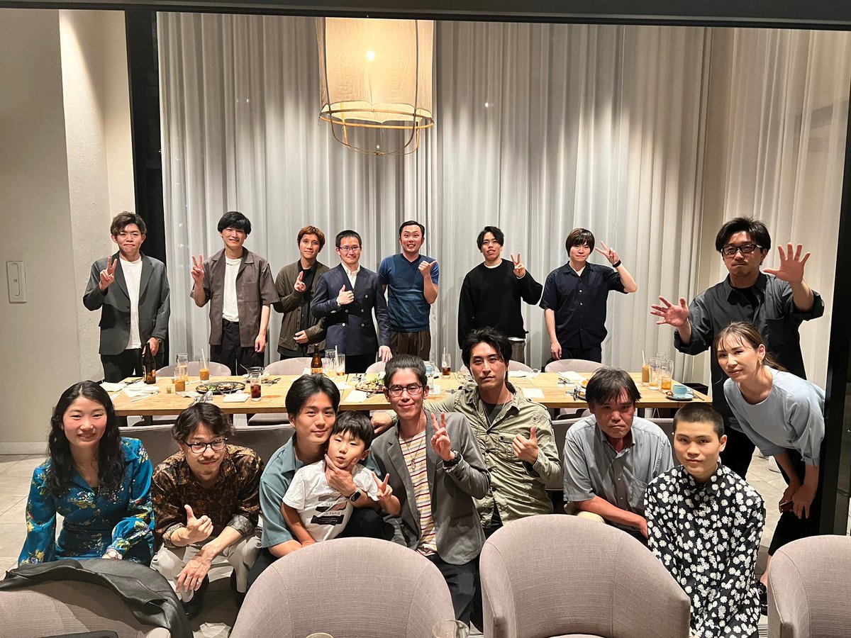 昨日は大阪の逃げ切りサロンオフ会へ。

少人数のオフ会のいいところ。
・少数の方と深い話をすることができる。
・相手も自分も顔を覚えやすい
・りゅうけんさん(<a href="/ryukke/">やまもとりゅうけん</a> )と話せるチャンスが増える、多く話せる

次の挑戦に繋がるような話をたくさんすることができました！