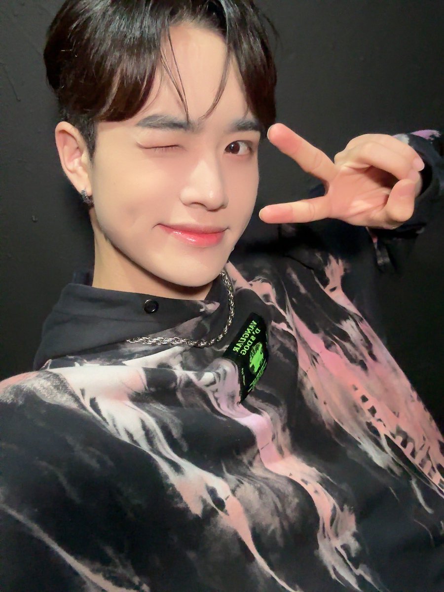 [#빅]

브라질 어때..뜨거웠나..????😎

E ai, Brasil? Quente o suficienteeeee?????😎

#MCND #엠씨엔디 #BIC #WORLD_ADVENTURE_2023 
#MCNDnoBrasil