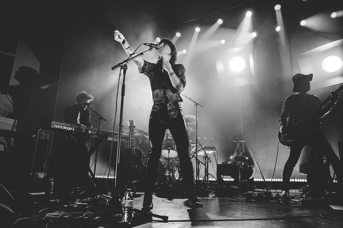 Iconic moments galore at Northcote Theatre, like this absolute scene with the one and only @sharonvanetten last year 🙌🏼 📸 @OdinImaging #ALWAYSLIVE #VisitMelbourne @melbourne