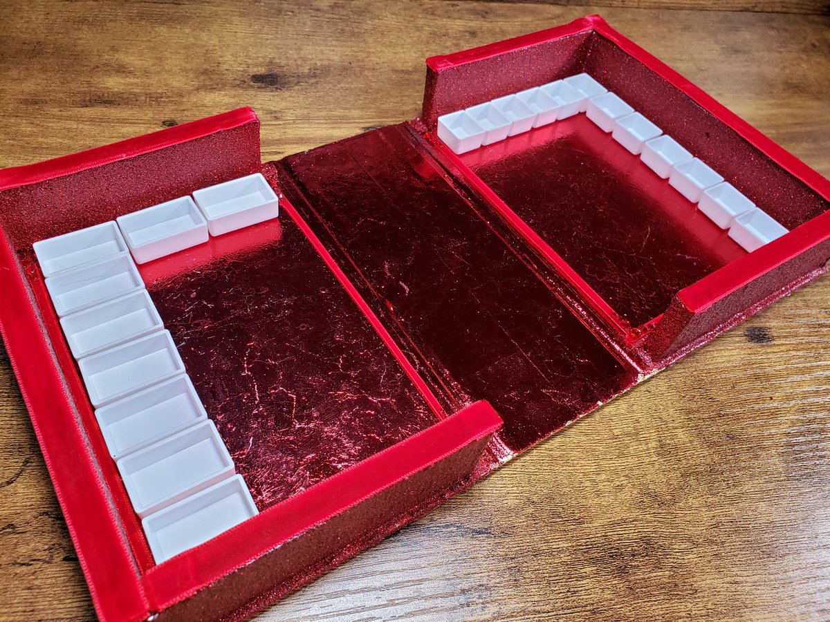 ScarletNymph's tweet image. Now available in my Etsy shop! A gorgeous handmade magnetic watercolor palette just in time for Summer! Holds up to 42 full pans or 84 half pans! etsy.com/listing/147669… #scarletnypmhdesigns #handmadebyme #handmadebook #watercolorpalette #etsyseller