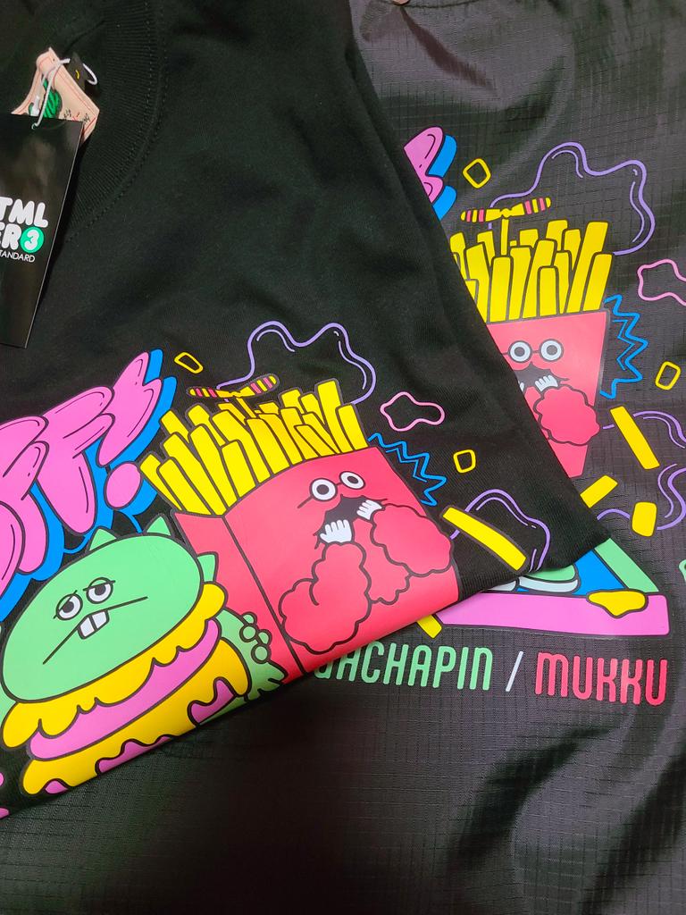 19_poteko's tweet image. 喜矢武さんコラボのガチャムクTシャツとバッグ届いた!
今回カラフルで可愛い💚
#アイスフィールド
#HTMLZERO3