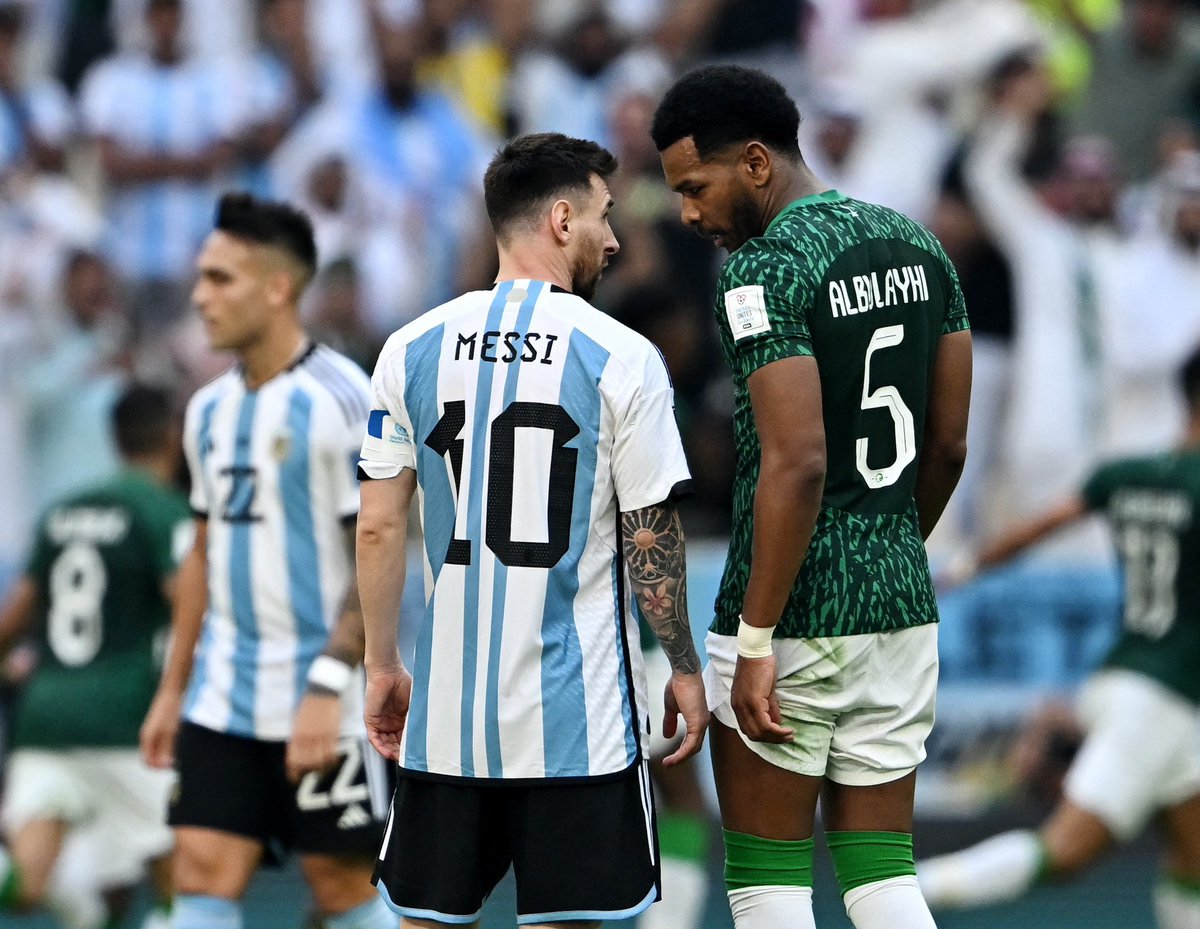 MacAllistonn's tweet photo. que será de la vida del salame este que le dijo a messi que no iba a ganar nada jajajajjajajajjaj https://t.co/aHNKwunF5q