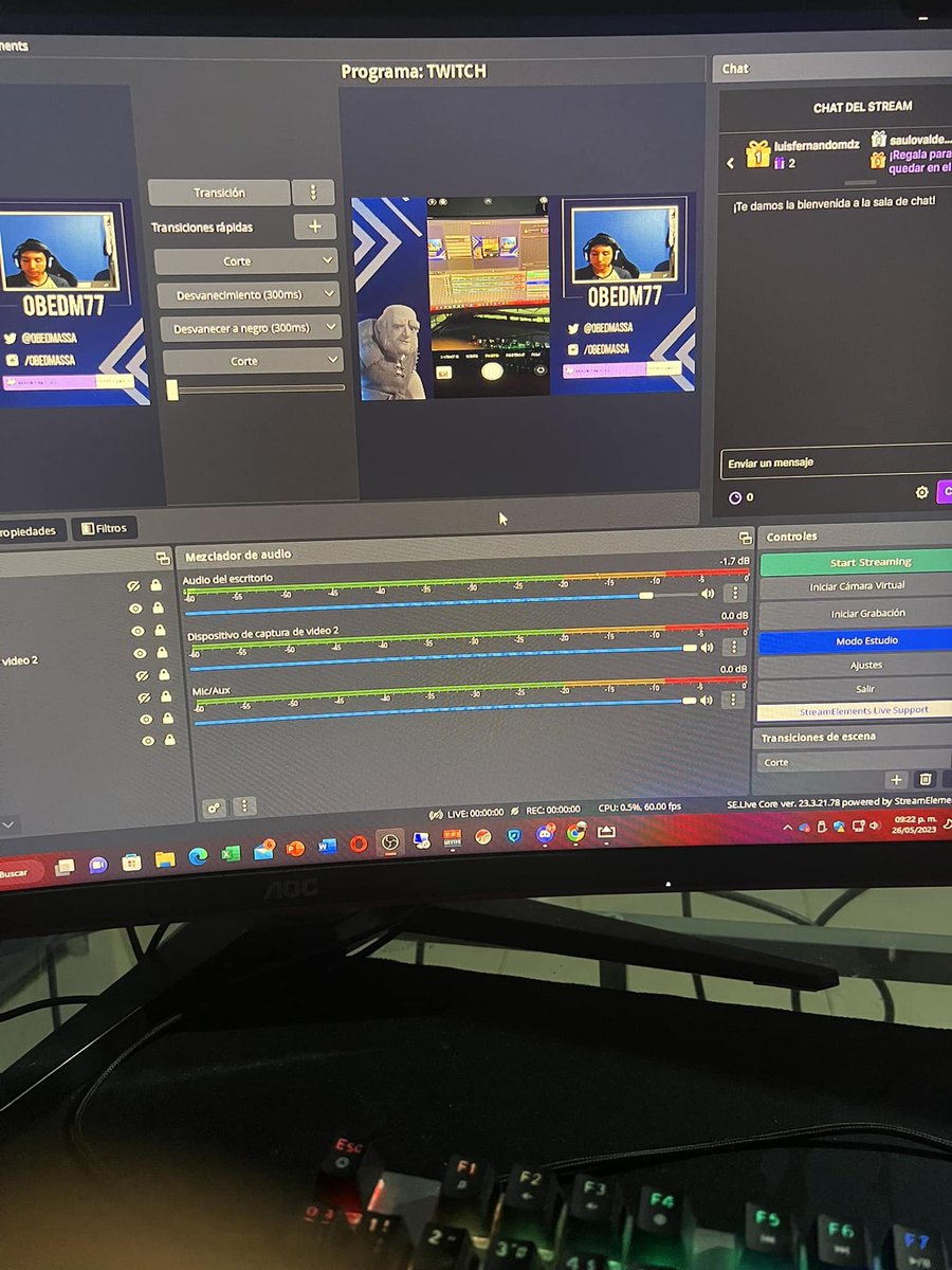Ya estamos en directo tratando de volver al prime con puercos📷
m.twitch.tv/massabrothers