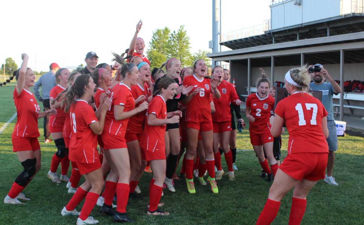 Congratulations Glenwood High School girls soccer, Class 2A Normal West Sectional Champions!