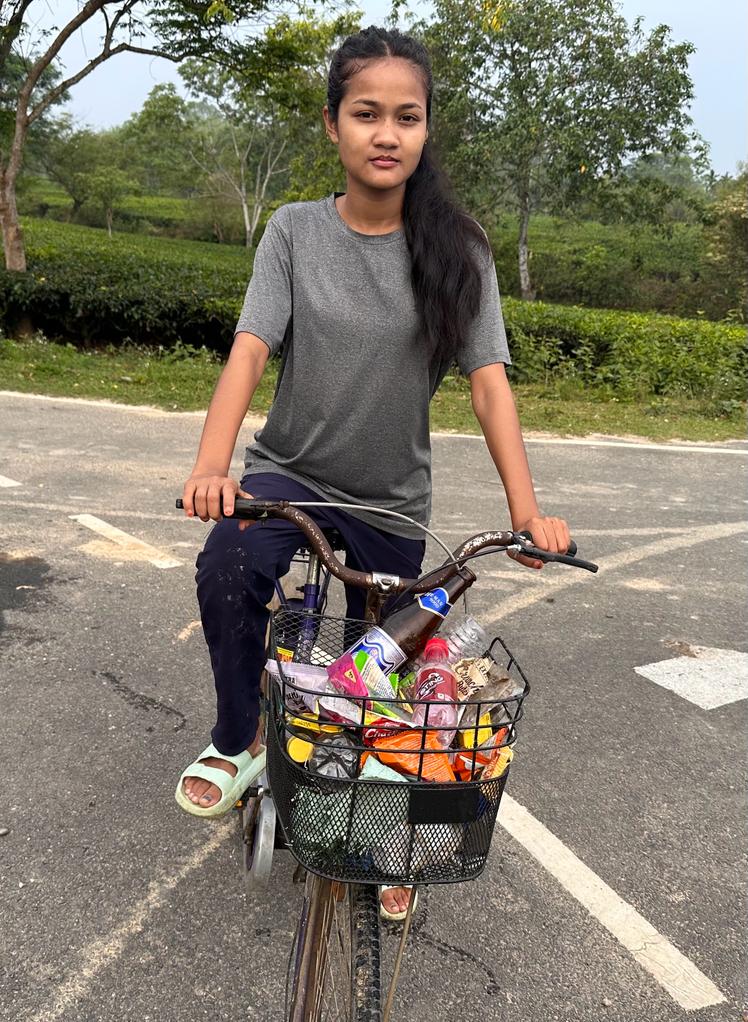 Taking inspiration from our bordeuta @Mrinal_MLA went out for #cycling and #plogging this morning. I request travellers not to litter around our #villages. #savesoilsaveenvironment #JusticeForEarth