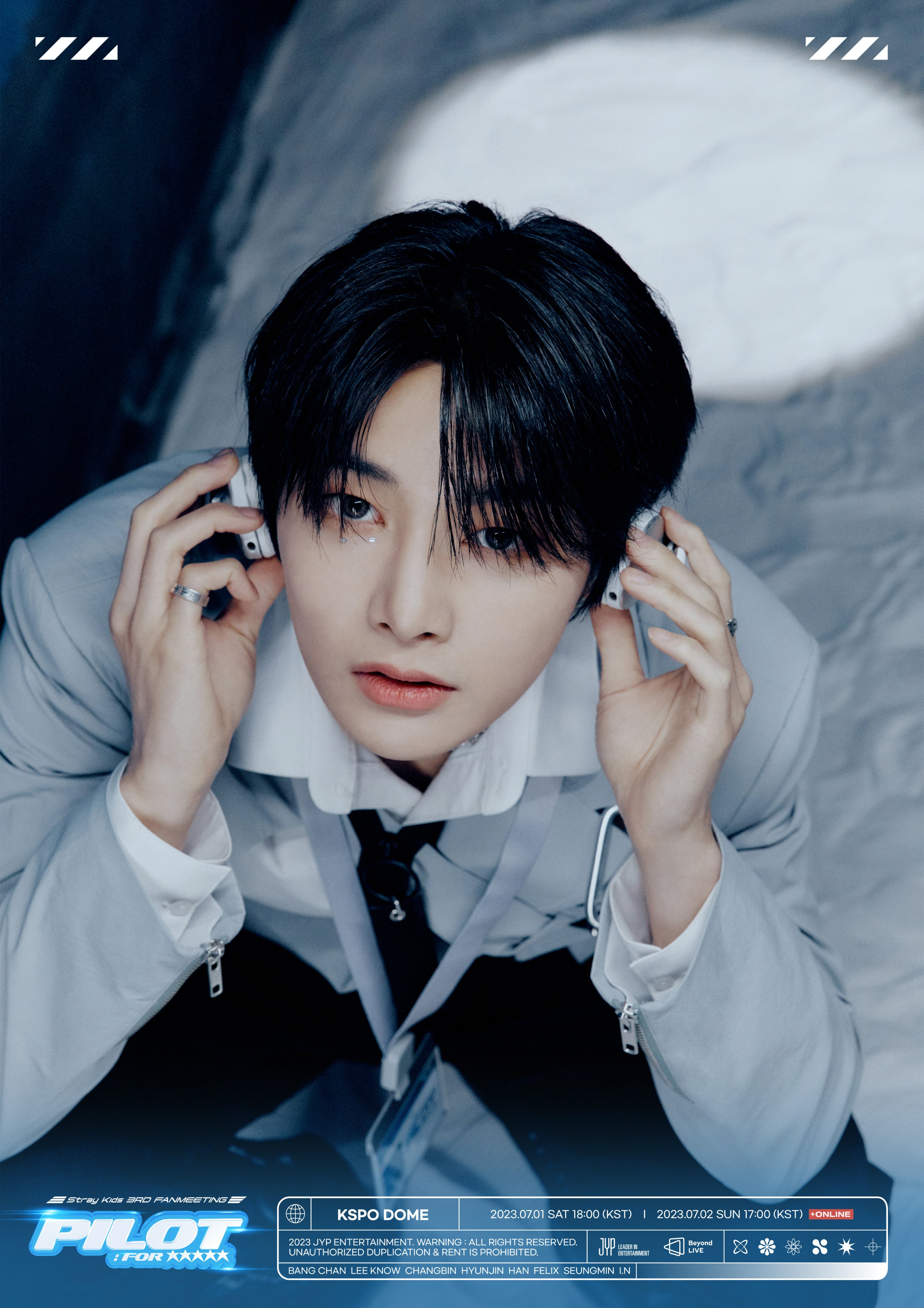 Stray Kids Japan Official on X: Stray Kids Japan Official on X: