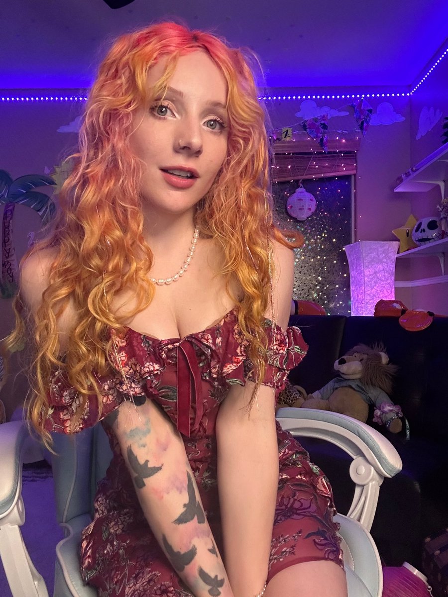 Its Kristie Bish 🌸 on Twitter "signing in now for some Lion time! http