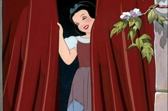 wiccanhulkling_'s tweet photo. voy a defender a cuatro princesas Disney:

Blancanieves no es débil por ser amable y optimista, su enorme corazón ayudó a que todos lucharan por salvarla.

Cenicienta quería ir al baile porque quería una noche de paz en su vida, nunca fue con la idea de conocer al principe. https://t.co/2vOeX7SsWm
