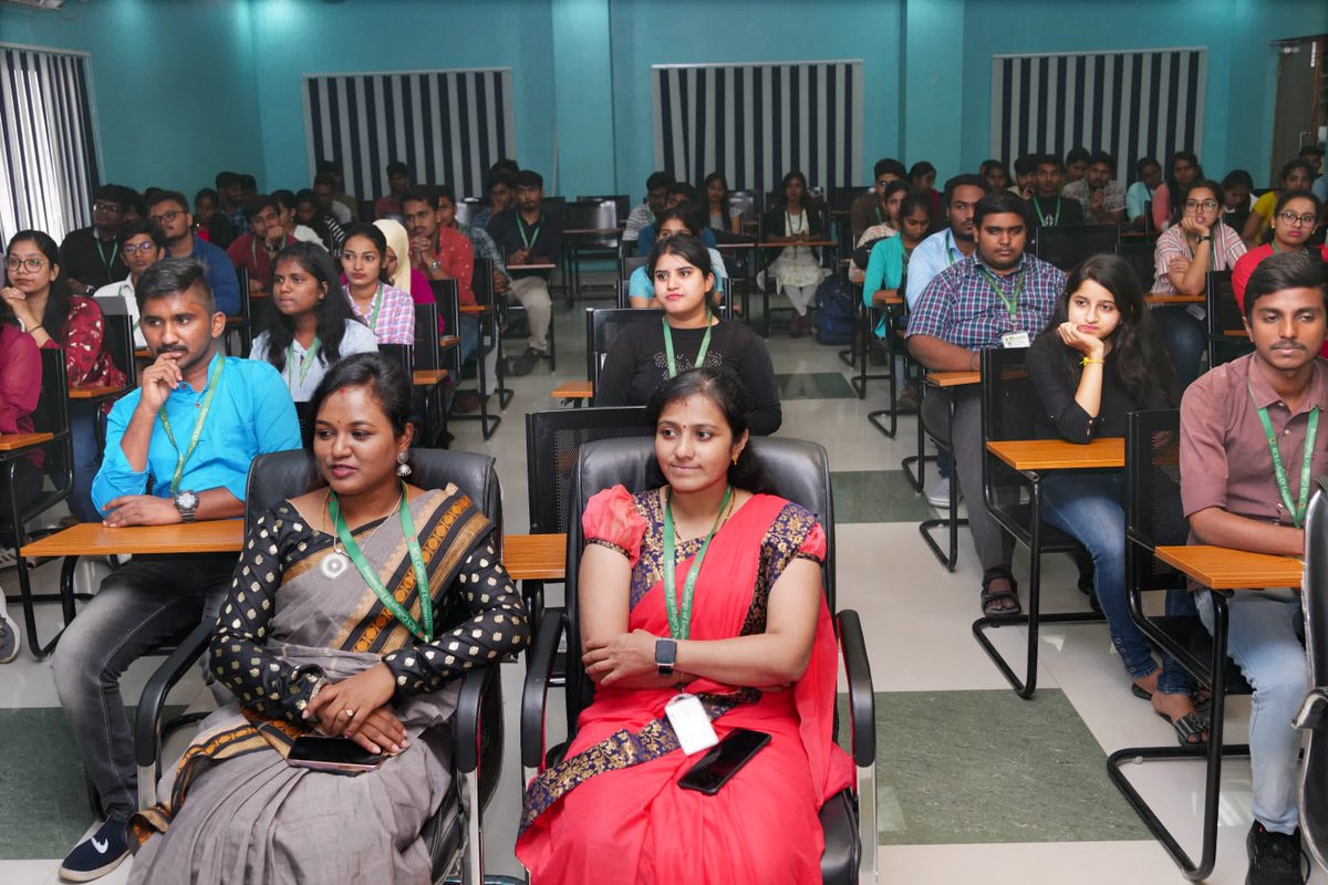 acscebangalore's tweet image. Dept of #Biomedical_Engineering organized #NATIONAL_LEVEL_TECHNICAL_SYMPOSIUM - AVINYA 2k23 on 25th May 2023.
Mr. Bharatesh. S. Bhat, Spinco Biotech-Regional Manager Sales, was the chief guest for the Inauguration.
#Admissions_open2023_24
Register now: acsce.edu.in/engineering-co…