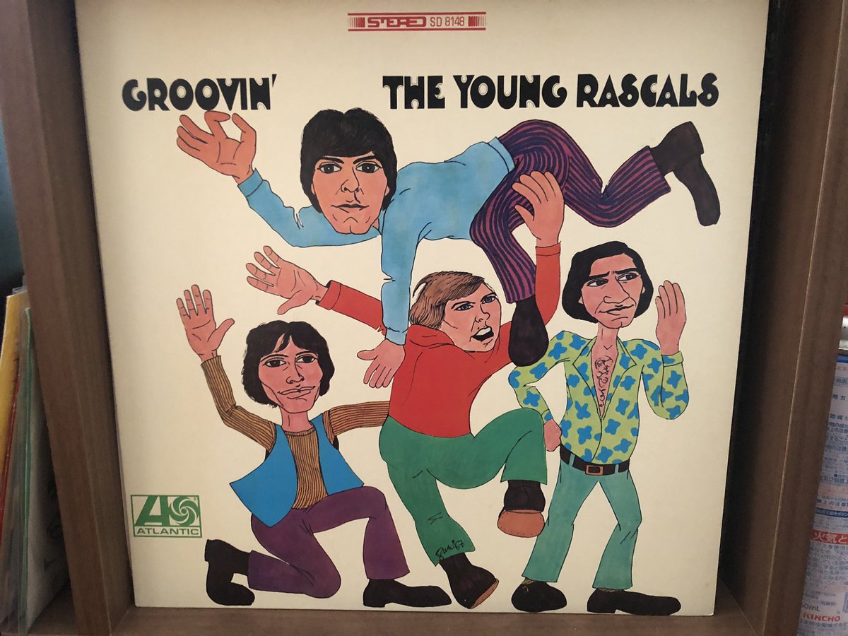 本日の一枚：
#TheYoungRascals
Groovin(1967)
山下達郎も敬愛しているブルーアイドソウルバンドの代表的一枚。
R&Bを基にしながらも緩くて情緒的なサウンドが特徴なんだけど、サイケからガレージロックまで楽曲はバラエティ豊か。名曲Groovin聴きながらまったりしますわ〜
#レコード　#ロック名盤