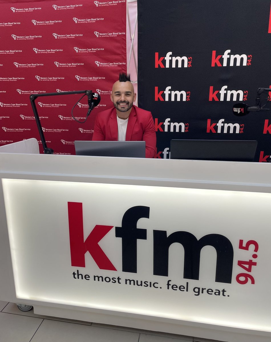 KFMza's tweet photo. The #KfmTop40 with Carl Wastie is broadcasting from Kenilworth Centre to support @The_WCBS next big blood donation challenge: 1 Day, 10 Malls, 1000 Units of Blood!

#1Day10Malls1000UnitsOfBlood #thewcbs #DoSomethingRemarkableDonateBlood https://t.co/CH76jIu0e2