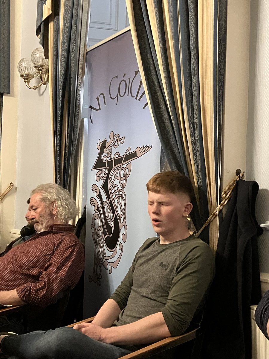 Góilín Traditional Singers (@goilinsingers) on Twitter photo Super night in the company of Piaras Ó Lorcáin last night. Best of luck to him at <a href="/ArmaghComhaltas/">Comhaltas Ard Mhacha</a>. We have him well warmed up for you! Super night in the company of Piaras Ó Lorcáin last night. Best of luck to him at <a href="/ArmaghComhaltas/">Comhaltas Ard Mhacha</a>. We have him well warmed up for you!