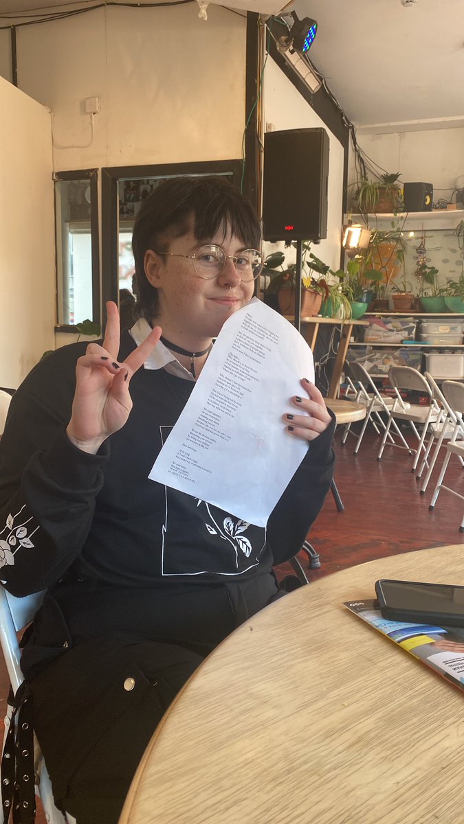 IzziMeynell's tweet photo. Was so, so proud and beyond lucky to see my wonderful @ntuhum coursemate Flynn reading a piece for @NottmPoetryFest yesterday! Might have cried a little bit, but nobody needs to know that, right? 

A perfect (and poetic lol) end to an incredible first year. 💕 https://t.co/8V7kojZMZg