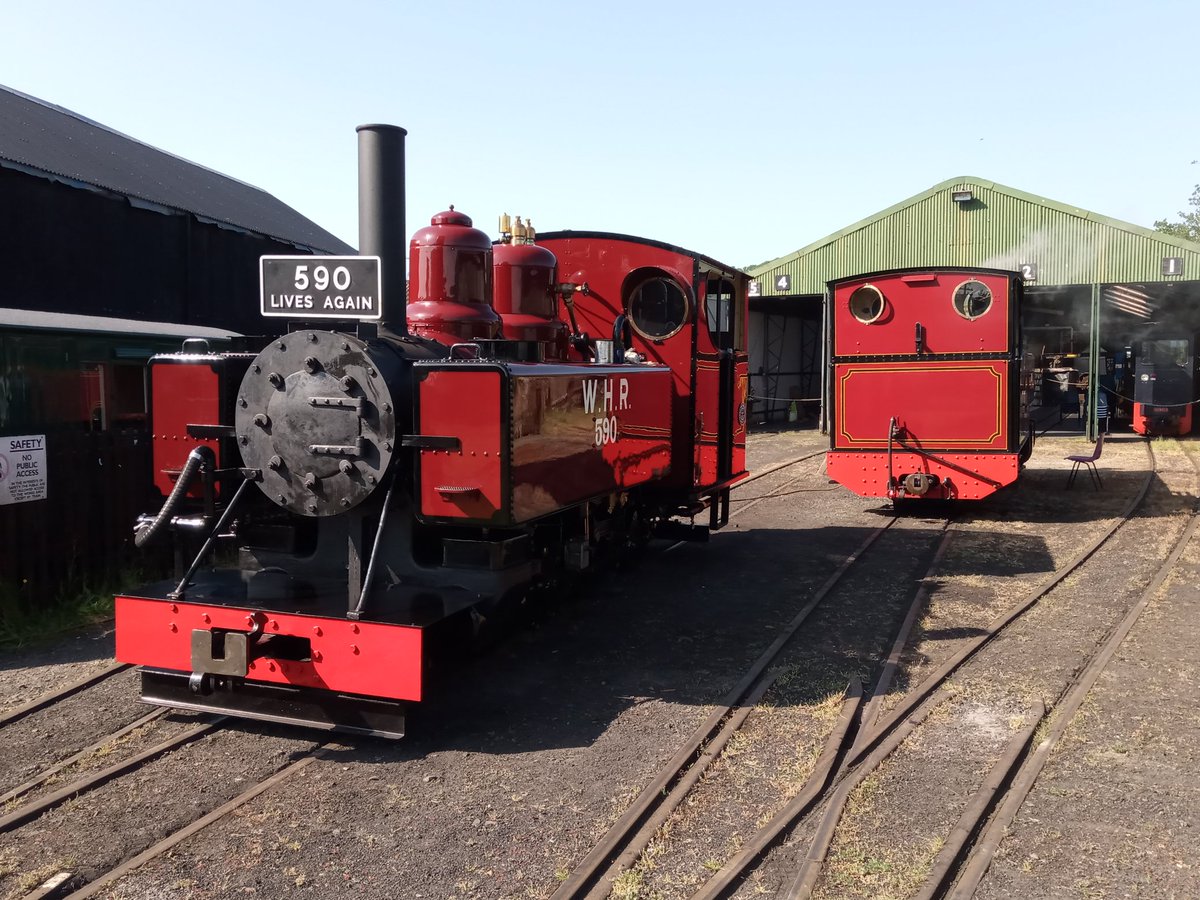 Bore da from Gelert's Farm on the #narrowgauge Welsh Highland Heritage Railway in #Porthmadog

It's #Baldwin 10-12-D class locomotive number 794 a.k.a. WHR 590 launch day!

@NarrowGaugeWrld @HeritageRailMag @RailwayMagazine @SteamRailway @TrainsMagazine @NarrowGaugeBlog 🏴󠁧󠁢󠁷󠁬󠁳󠁿👍