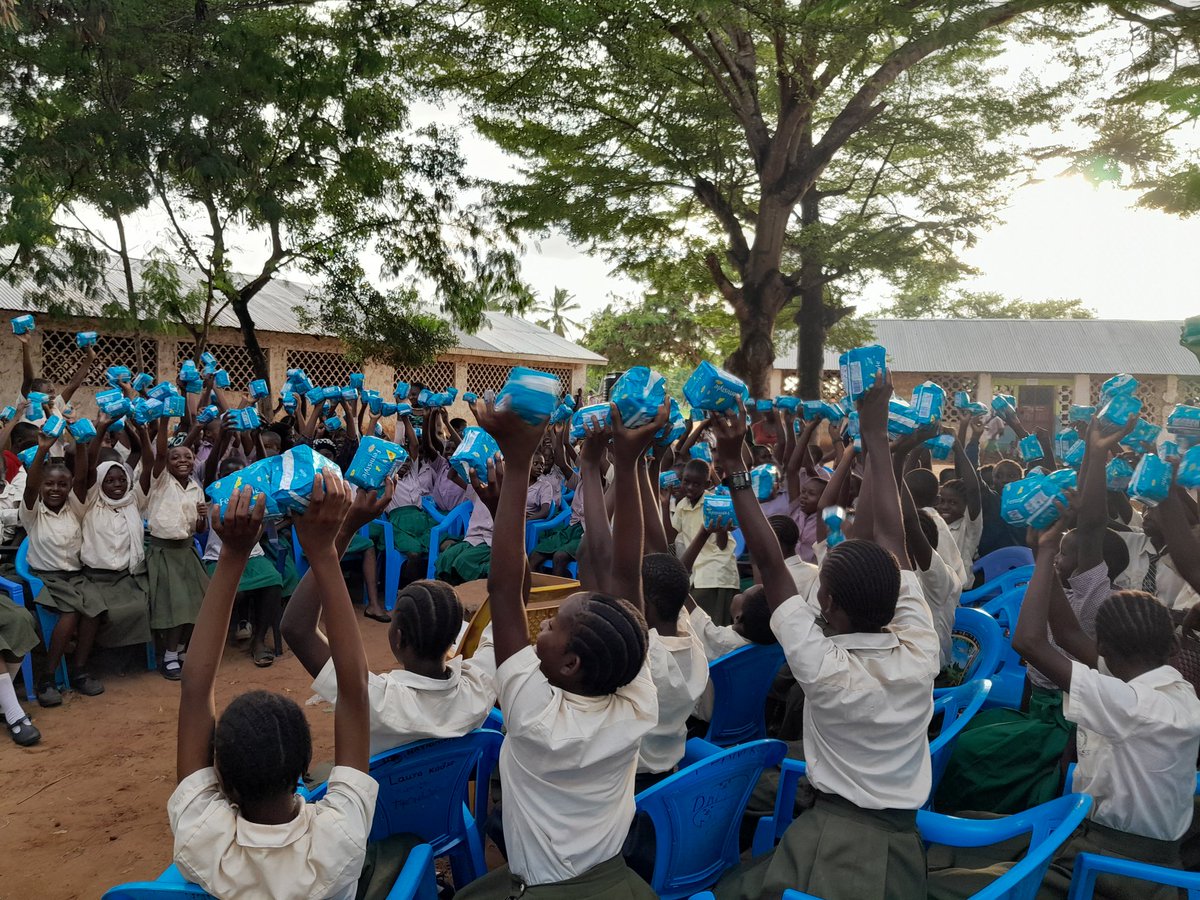 Kilifi County Youth Advisory Council (@kilifi_youth) on Twitter photo As a pre activity of the #kilifiMHHDay,<a href="/kilifi_youth/">Kilifi County Youth Advisory Council</a> reached out the adolescents of Matsangoni primary, where we had a deliberative session on menstrual hygiene for the Girls, body hygiene for Boys and a all inclusive Mental Health session
#kilifiMHHDay
#HedhiSafiAfyaPoa As a pre activity of the #kilifiMHHDay,<a href="/kilifi_youth/">Kilifi County Youth Advisory Council</a> reached out the adolescents of Matsangoni primary, where we had a deliberative session on menstrual hygiene for the Girls, body hygiene for Boys and a all inclusive Mental Health session
#kilifiMHHDay
#HedhiSafiAfyaPoa