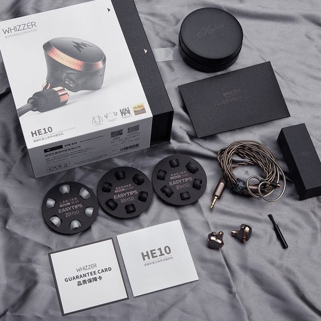 HifigoJp's tweet image. Whizzer HE10は、驚くほど美しいシェルとEA500のチューニングをベースに低音を追加した全く新しいインイヤーモニターです!!
hifigo.com/products/whizz…
HE10のクリア且つ豊かで鮮明なサウンドがあなたを待っています!
#HiFiGo #Whizzer #HE10