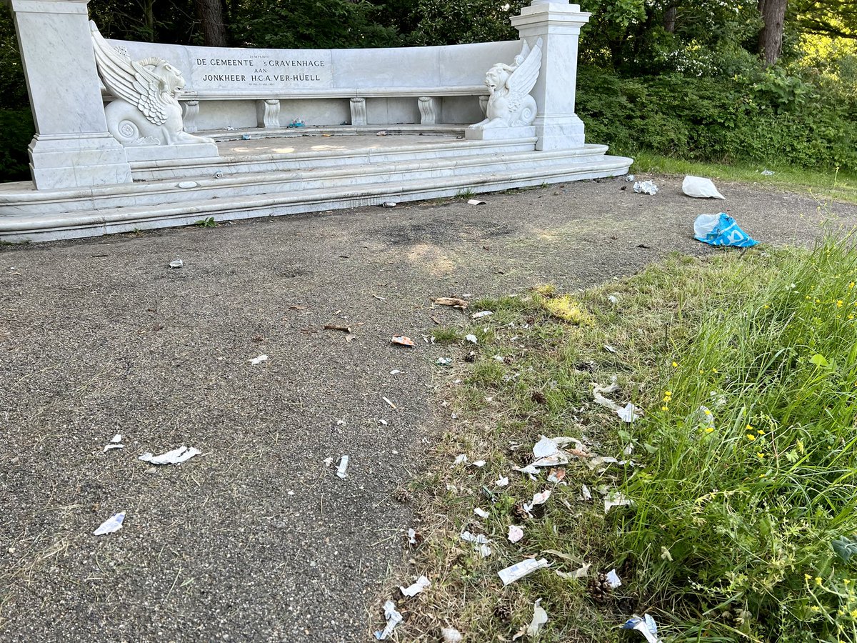 frankjanse's tweet image. 100.000 stuks zwerfafval geraapt. Circa 1.000 vuilniszakken 👀 Het is mooi geweest… Wat cijfers en uitleg bij de foto’s 👇🏼#litterati #zwerfafval