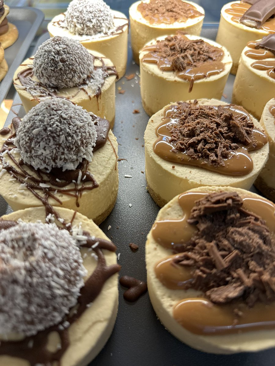 alloaroadshop's tweet photo. Cheesecake’s available in store #cheesecakes #alloaroadshop #stenny #shoplocal #falkirk https://t.co/89zBMTD4WT