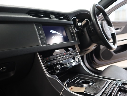 CountryCar1's tweet photo. Just arrived and ready to view at our showrooms at Country Car Barford #jaguarxf with Jaguar service history and stunning interior #interiors #stunningcars #lifestyle #vacation #maybankholiday https://t.co/3VzIMKdRKb